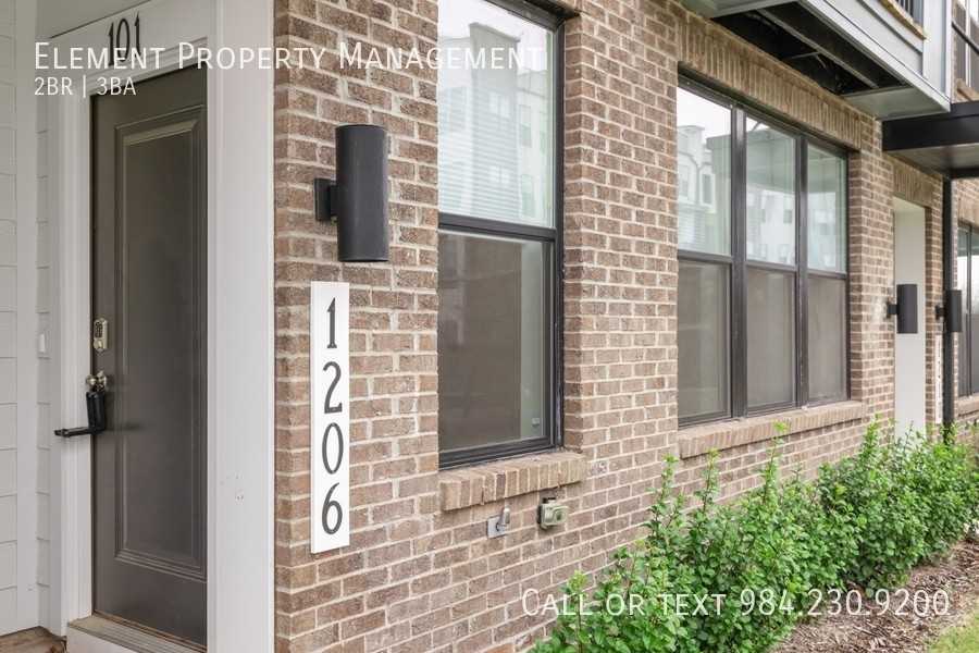 1206 Coach Station Aly #101 - Photo 7 of 39