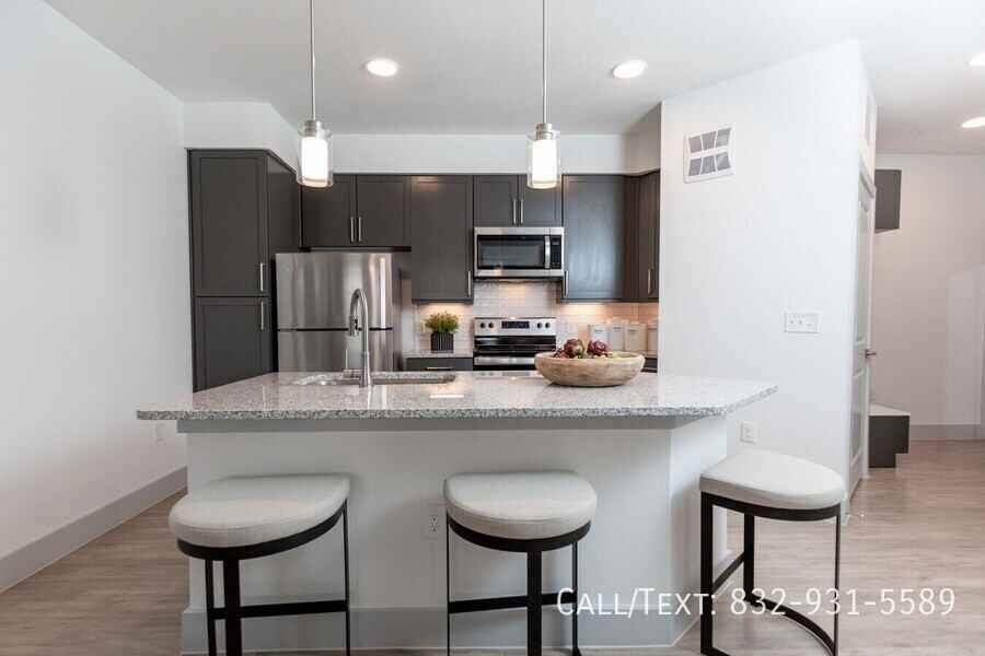 1708 1000 MP Clark Rd - Photo 3 of 23