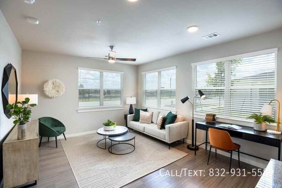 7800 Grand Mission Boulevard #ADW - Photo 6 of 15