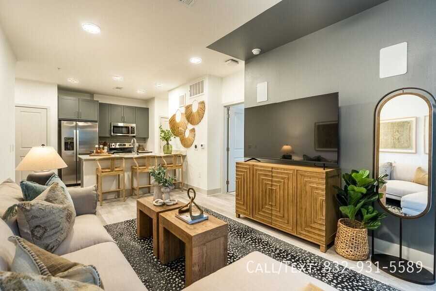 19299 West Little York Road #ACS1 - Photo 4 of 12