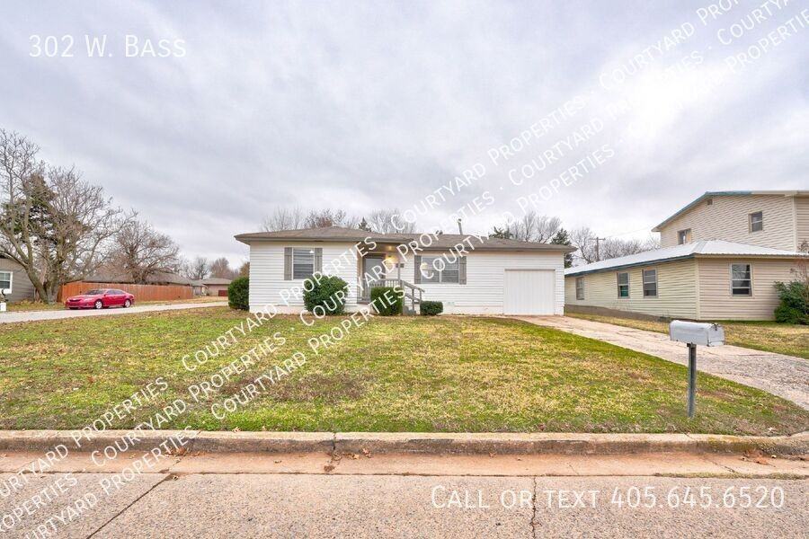 302 West Bass Avenue - Photo 3 of 36