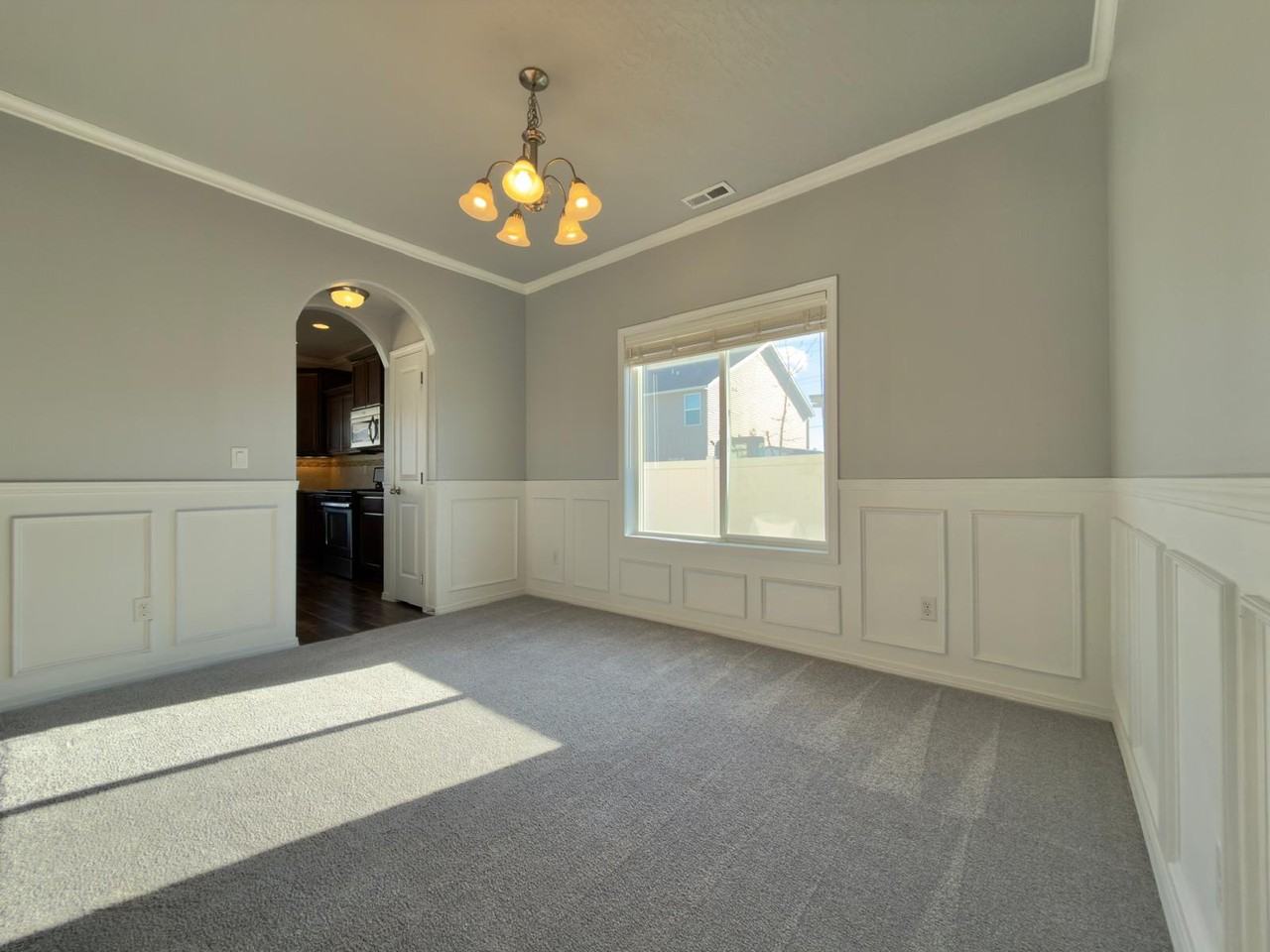 515 S King St - Photo 2 of 19