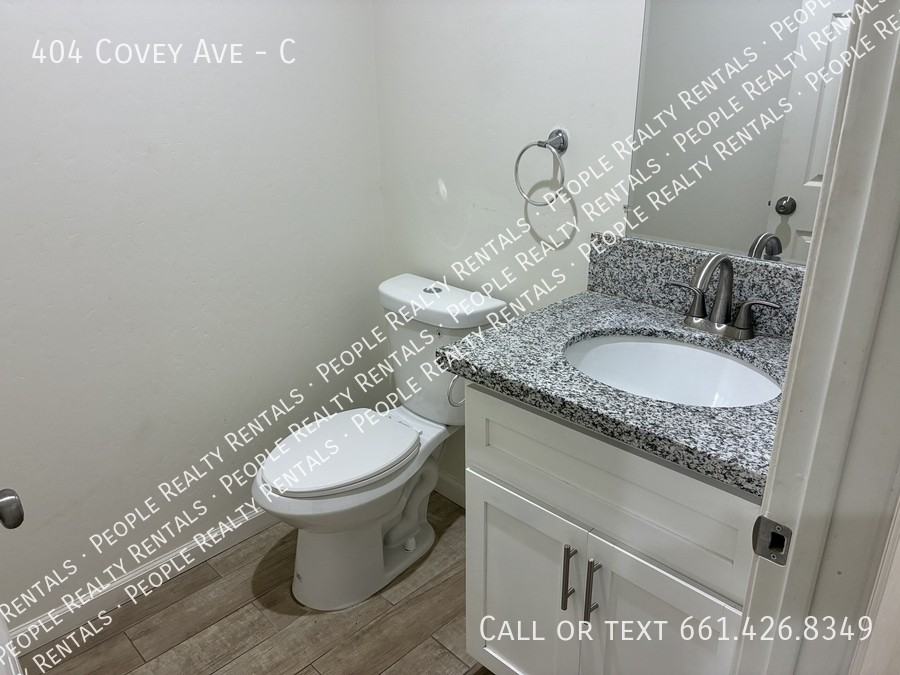 404 Covey Ave #C - Photo 7 of 18