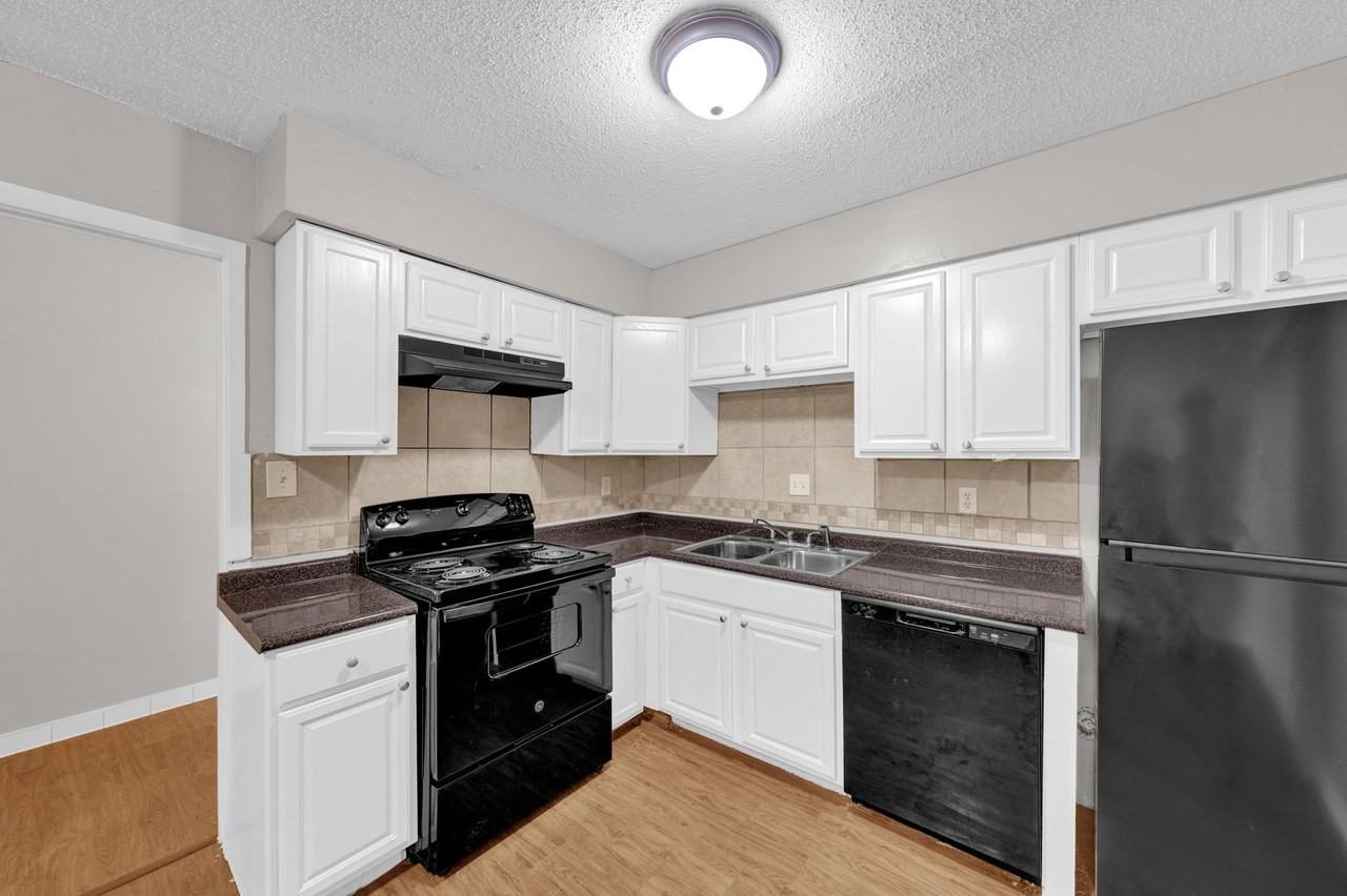 3457 Pruett Ct - Photo 6 of 15