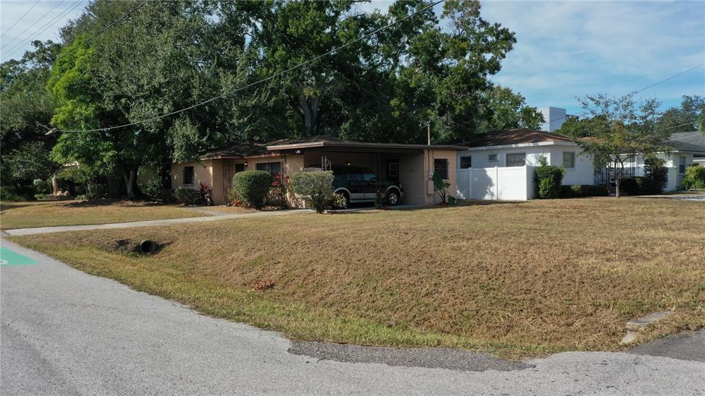 502 N Beverly Ave #502 - Photo 3 of 29