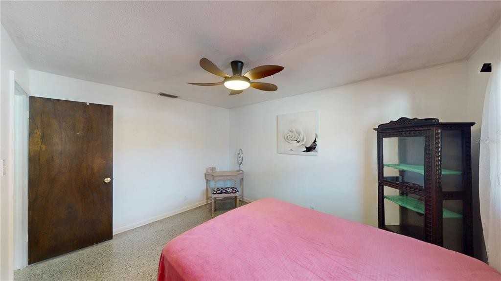 502 N Beverly Ave #502 - Photo 7 of 29