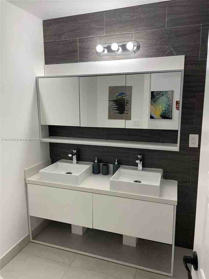 3282 Sw 44th St #3282 - Photo 6 of 15