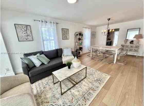 6848 N Miami Ave #6848 - Photo 3 of 11