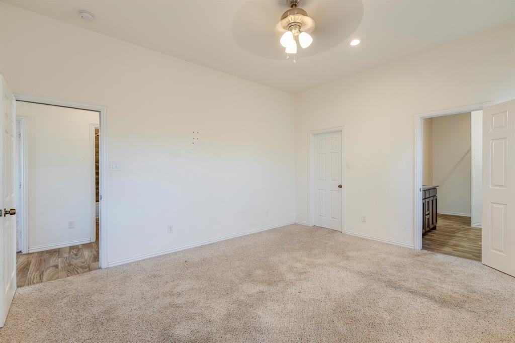 14247 Greenhaw Ln #14247 - Photo 3 of 39