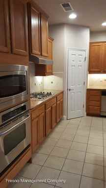 5669 E Atwood Ave - Photo 2 of 29