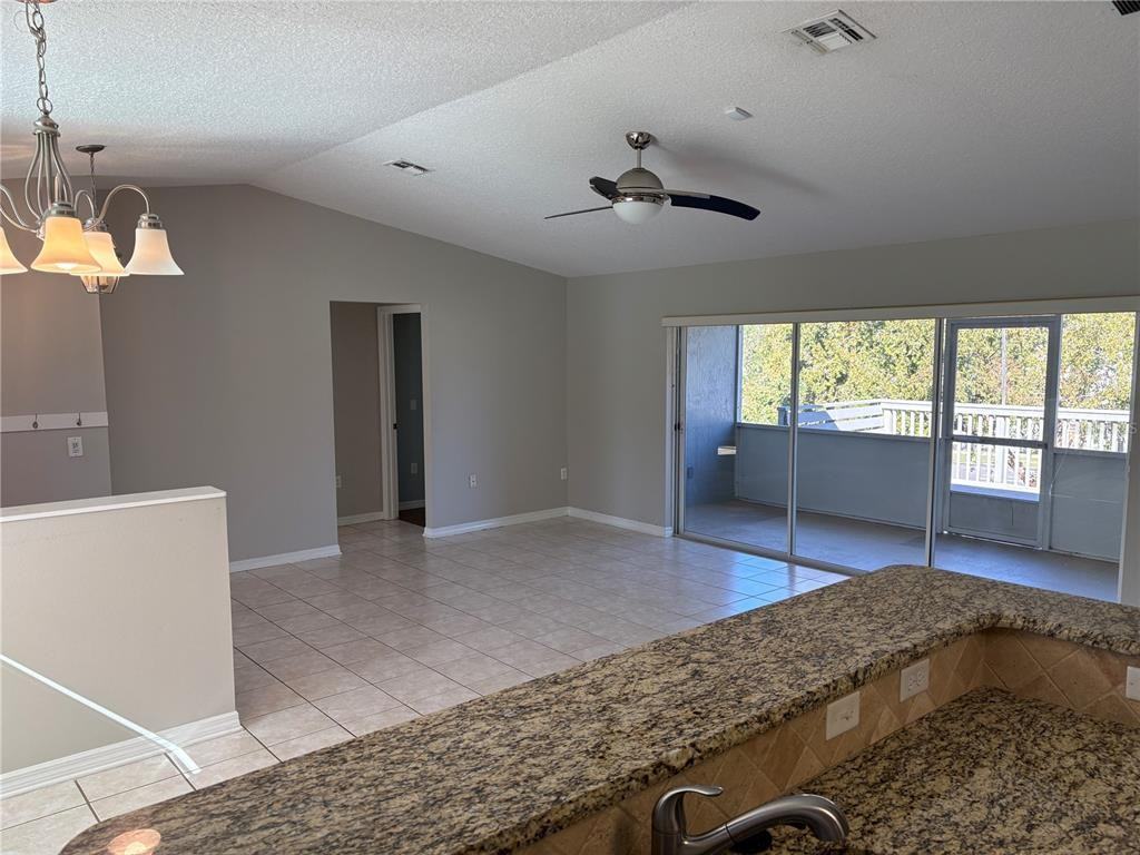 1326 Hillview Dr #1326 - Photo 4 of 27