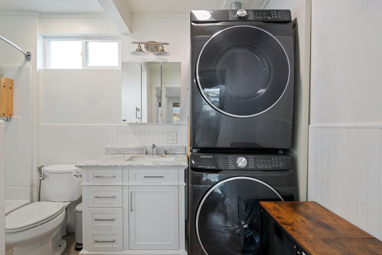 4621 7th St #4621 - Photo 3 of 9