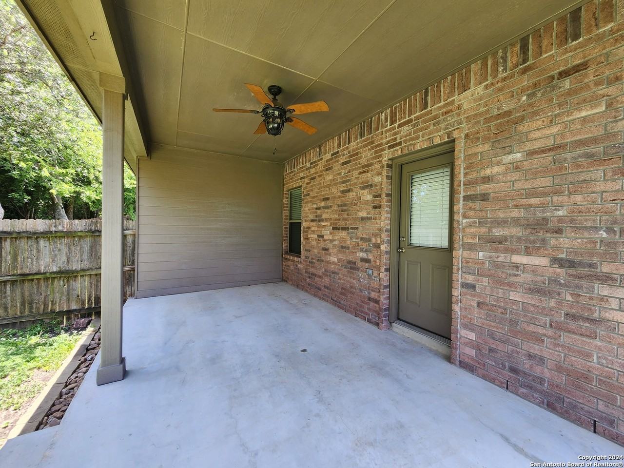 244 Rosalie Dr #244A - Photo 4 of 50