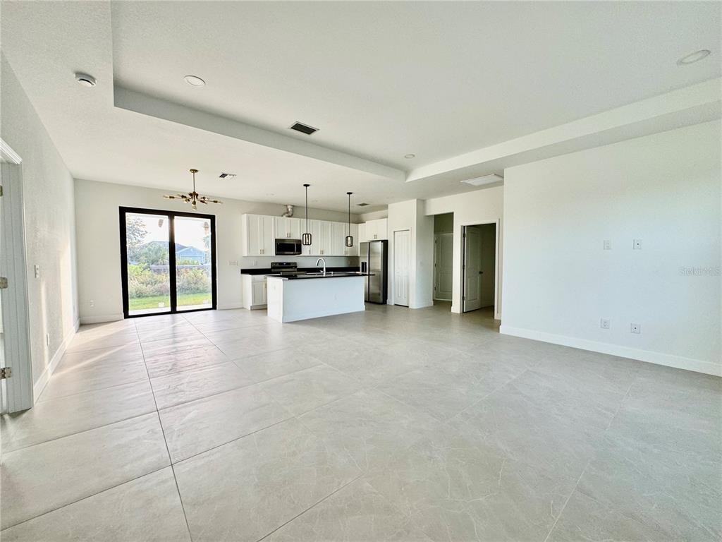 13435 Bovardia Lane #13435 - Photo 6 of 31