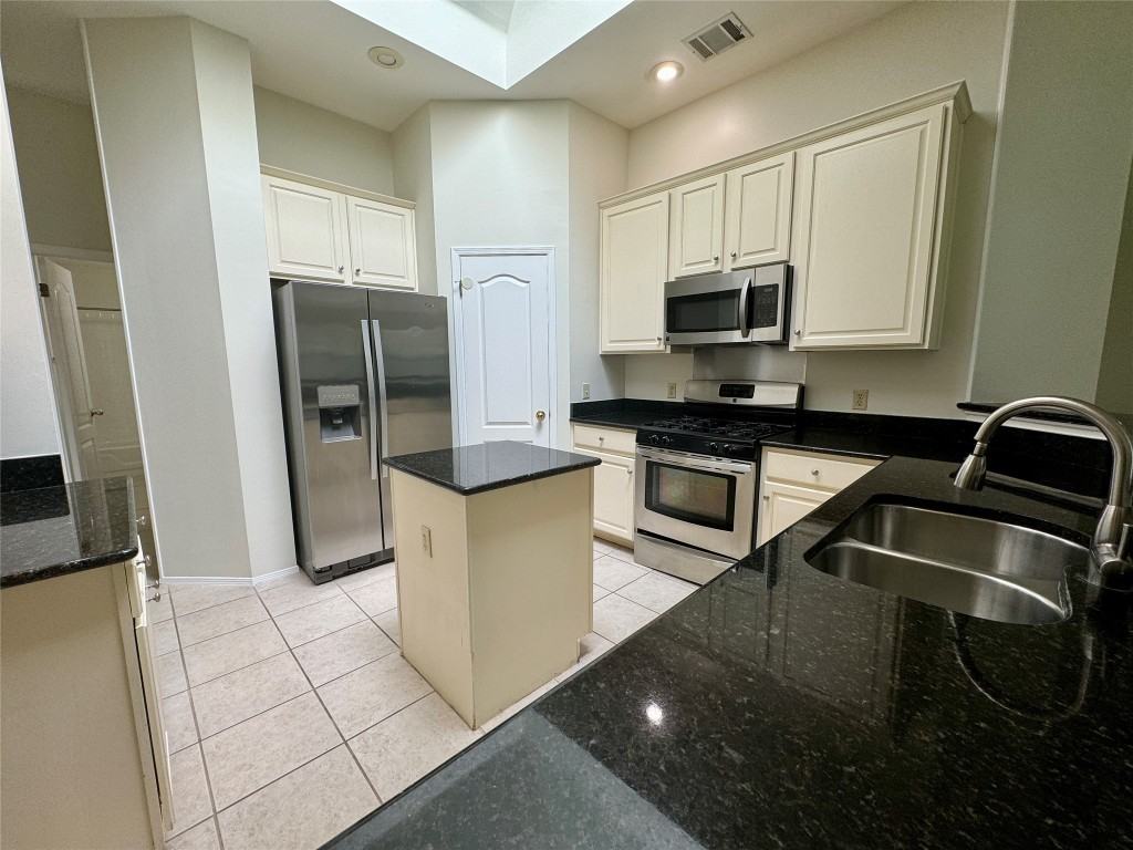 8507 Bobcat Drive #8507 - Photo 3 of 24