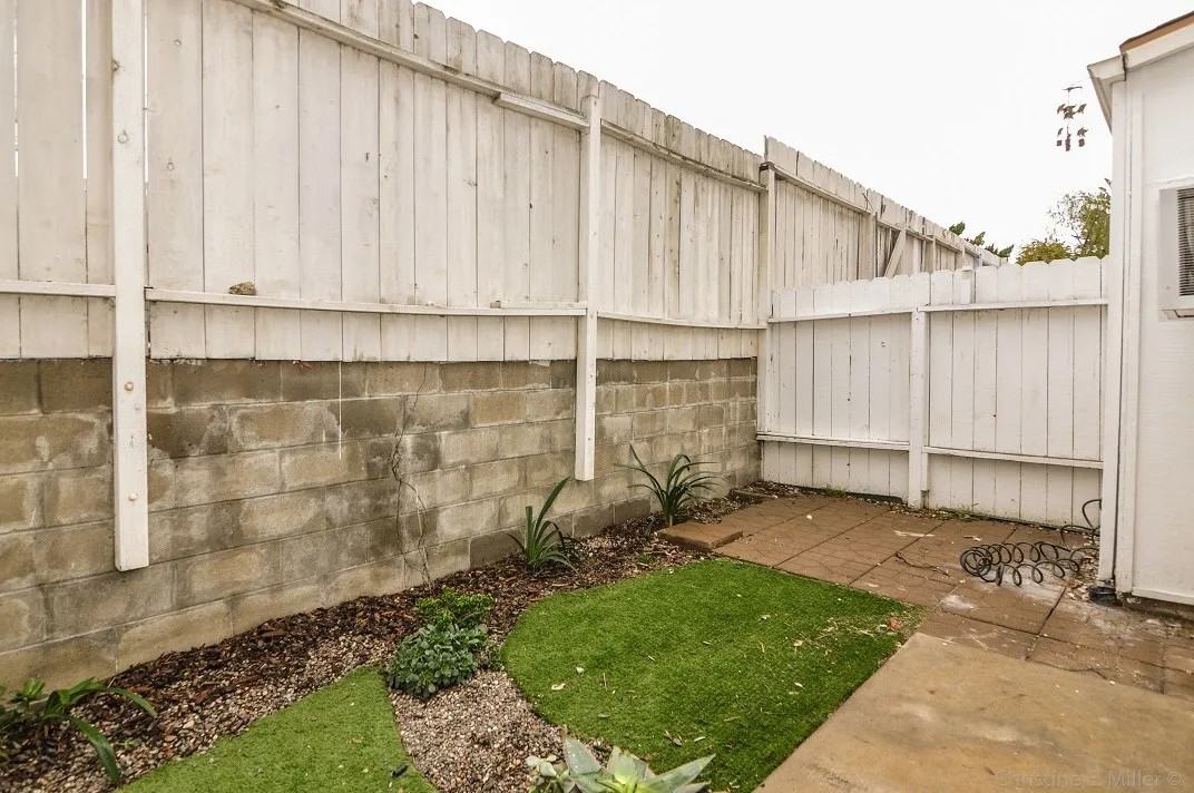 1271 34th Street #1271-33 - Photo 4 of 6