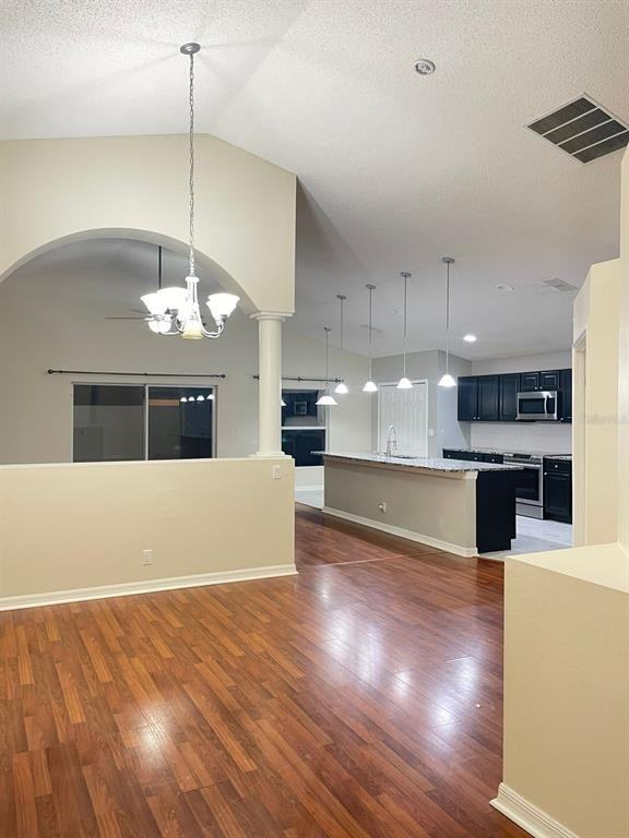 553 Maidenhair Ct #553 - Photo 3 of 19