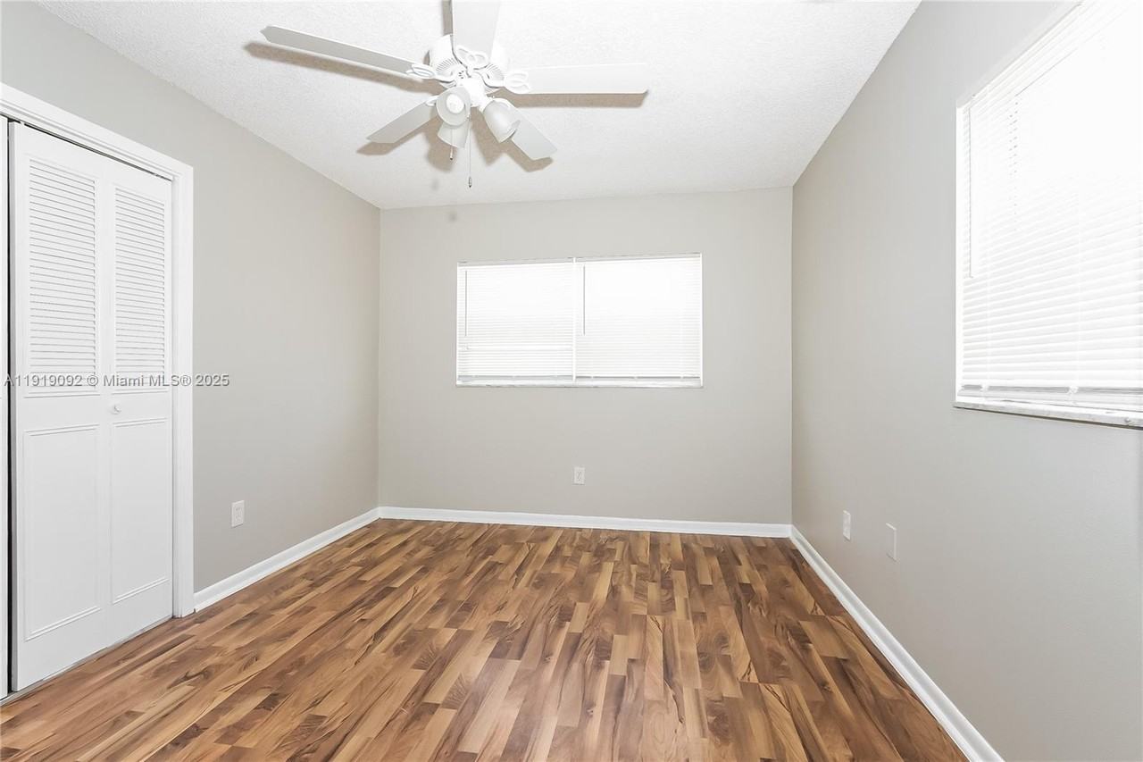 22458 Sw 56th Ave #22458 - Photo 2 of 16