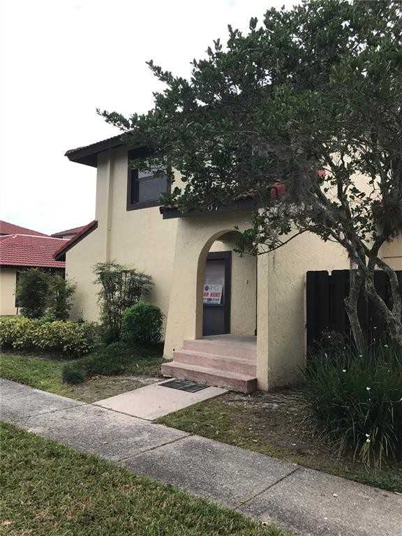 507 Hunter Cir #507 - Photo 4 of 14