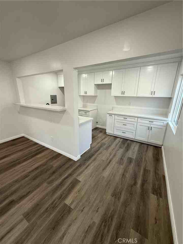 932 S 5th St #932-2 - Photo 5 of 15