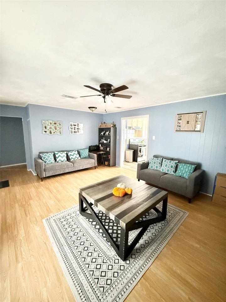 521 Cypress Ave #521 - Photo 7 of 22