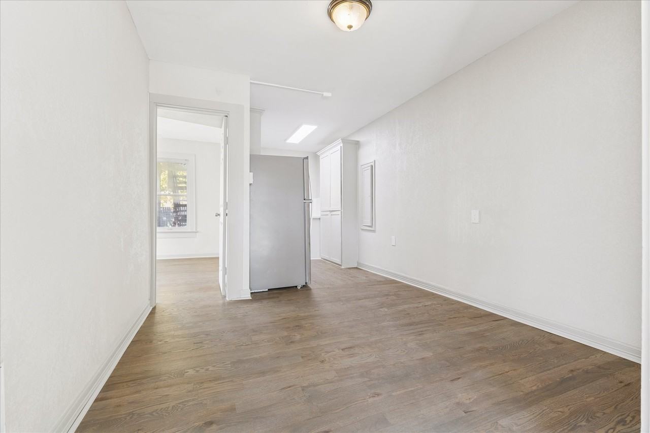 1632 Hawthorne St #1632-2 - Photo 5 of 8