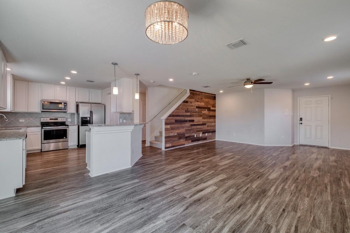 13603 Abraham Lincoln Street #13603 - Photo 3 of 30