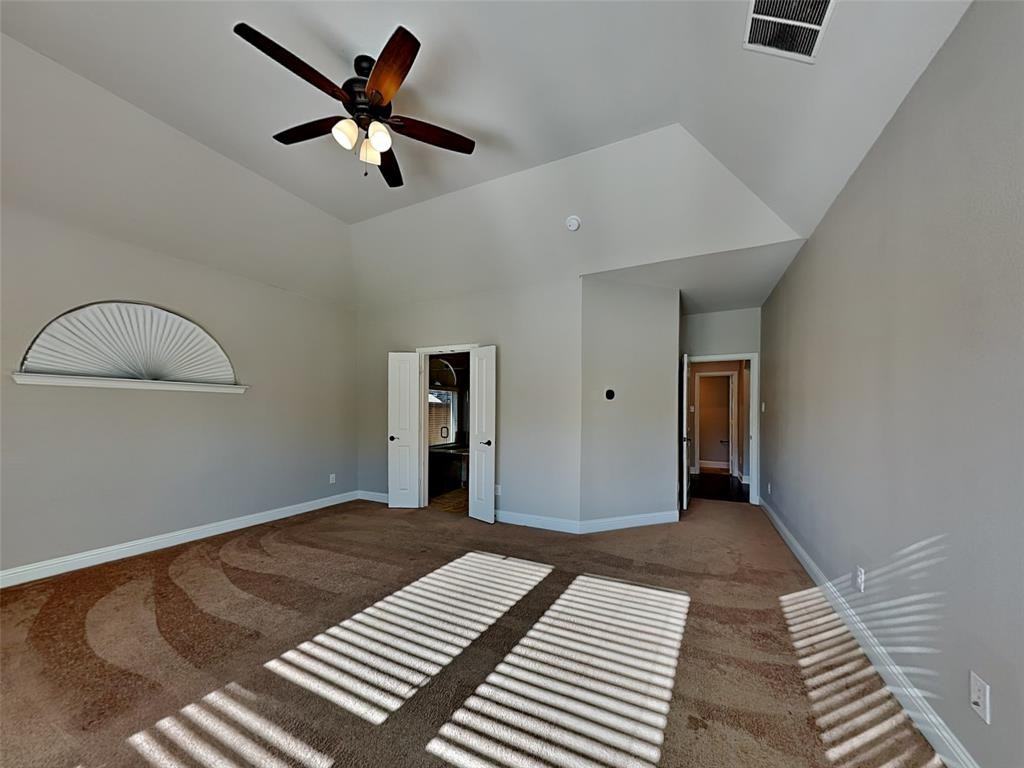 1604 Vintage Ln #1604 - Photo 3 of 20