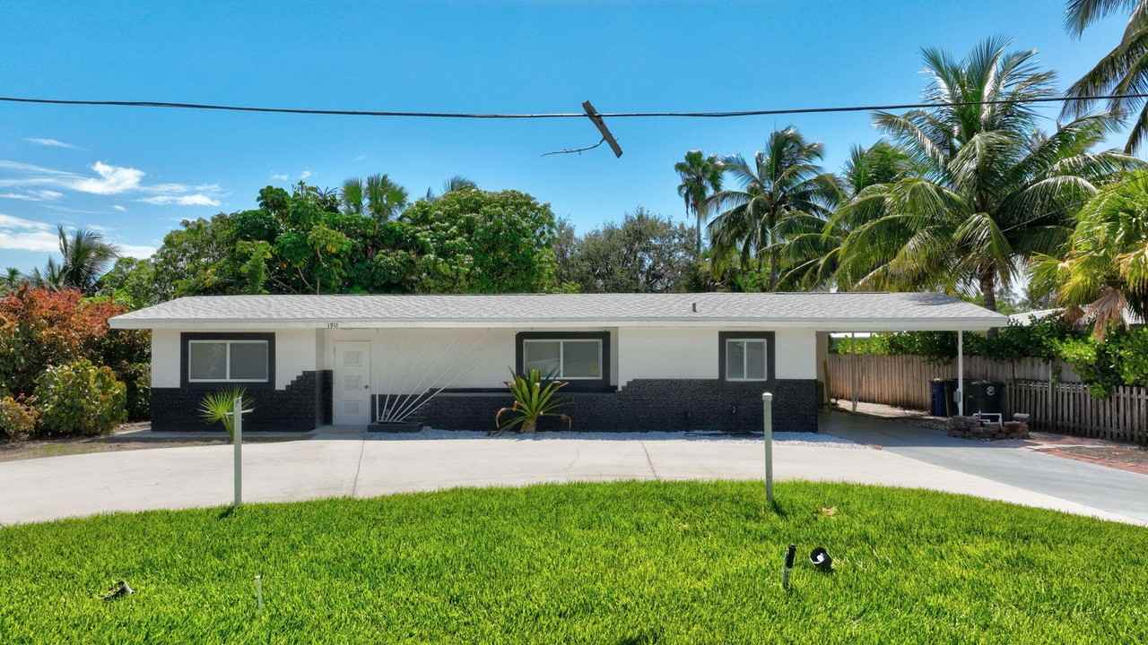 1911 Cypress Ave #1911 - Photo 3 of 40