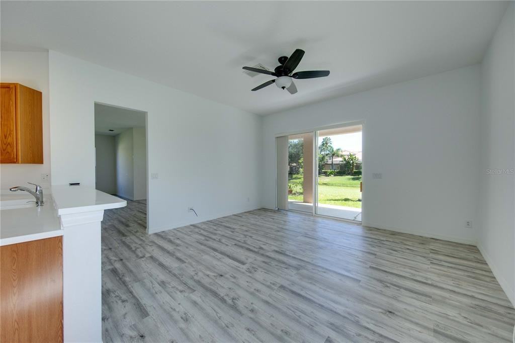 1679 Pinyon Pine Dr #1679 - Photo 3 of 31