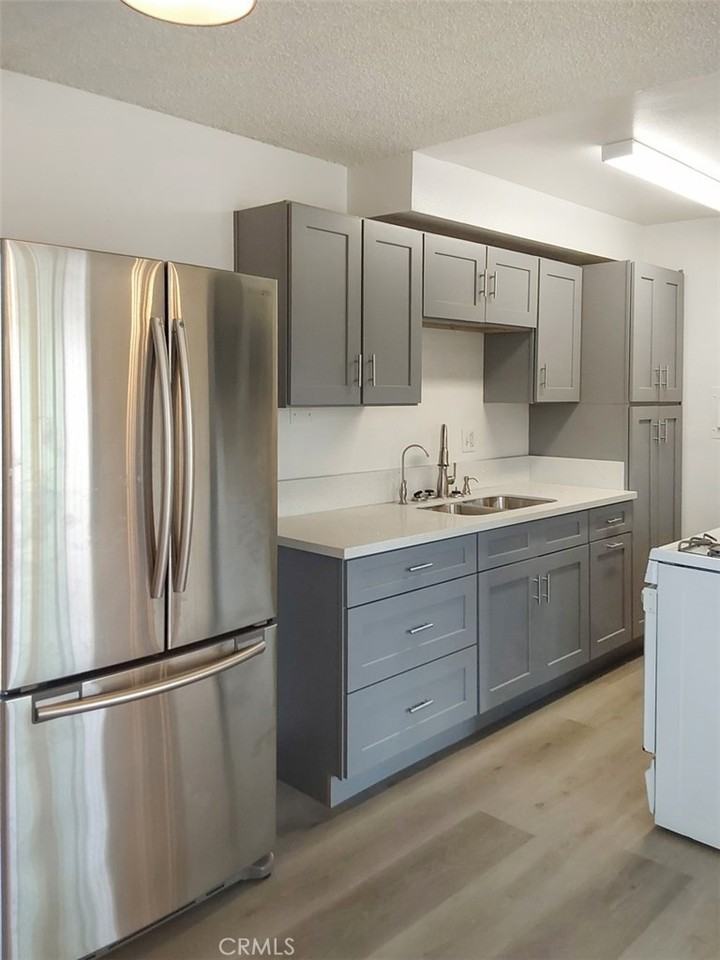 1006 Boynton St #1006-2 - Photo 5 of 29