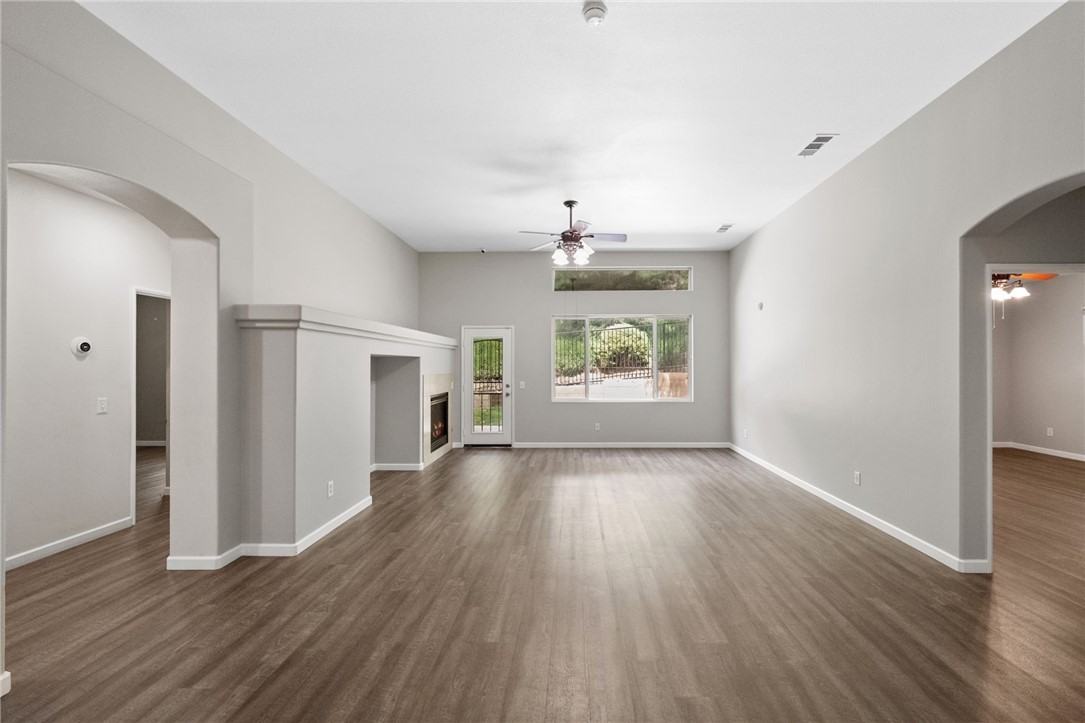 24898 Sunset Vista Ave #24898 - Photo 2 of 38