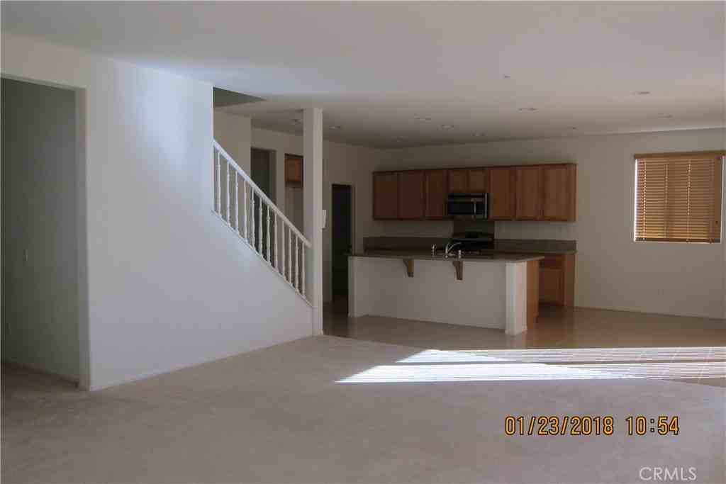 38209 Divot Dr #38209 - Photo 6 of 32