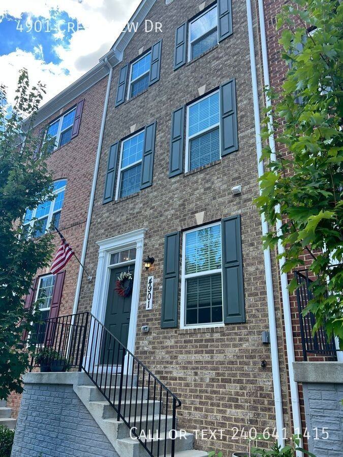 4901 Crest View Dr - Photo 2 of 27