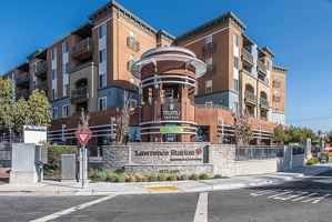 featured image of 1271 Lawrence Station Road