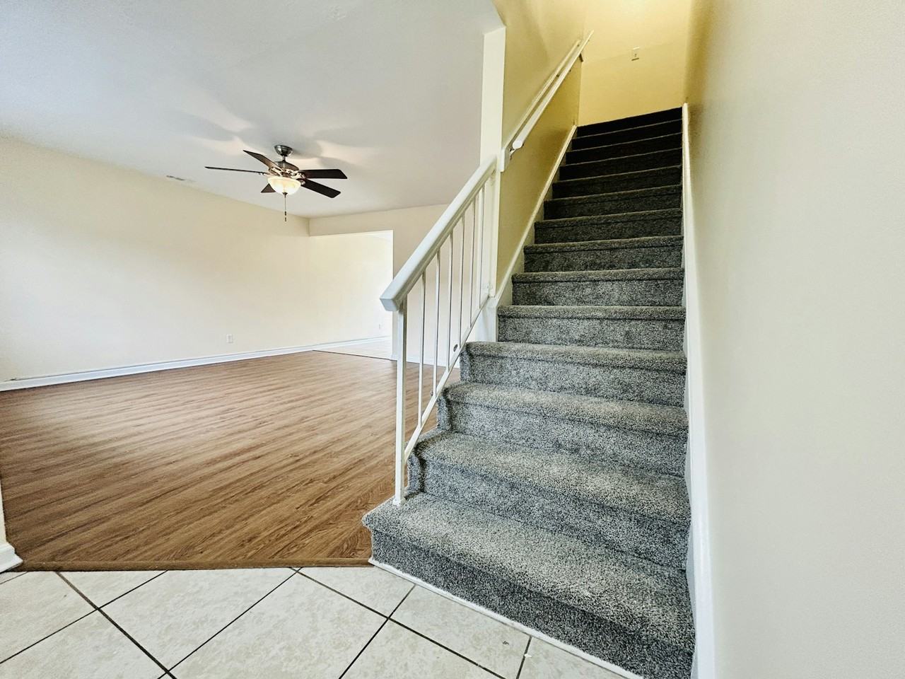 718 Spence Circle - Photo 2 of 25