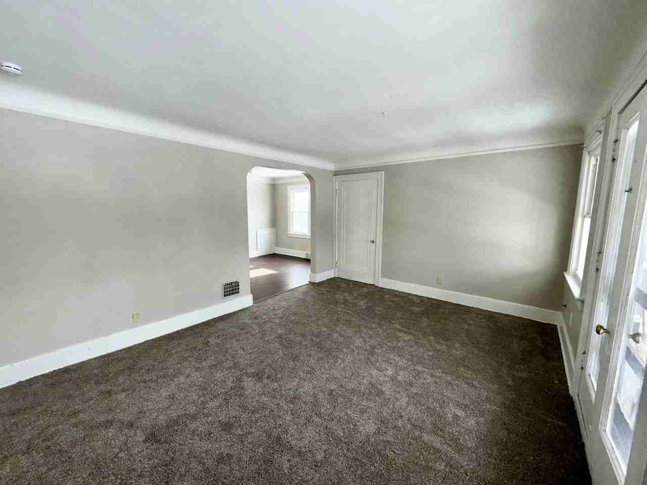 15702 Cherrylawn Street, Unit Upper - Photo 2 of 10