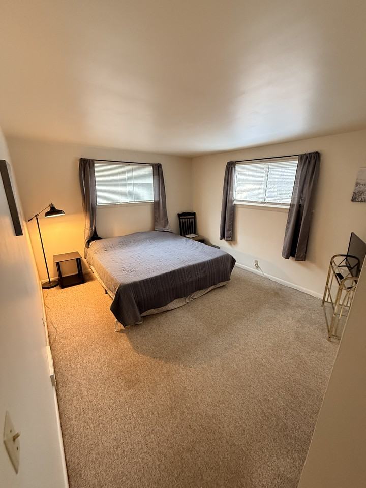 310 Poplar Street - Photo 5 of 14