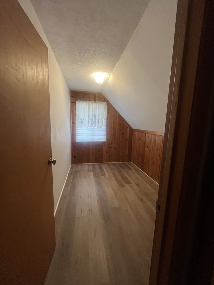 22947 Waters Dr #NA - Photo 5 of 7