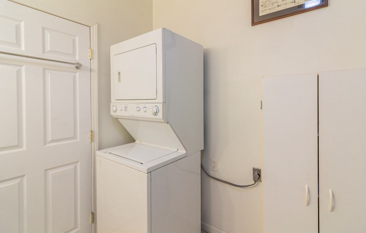 570 Mountain Street #1 - Photo 6 of 10