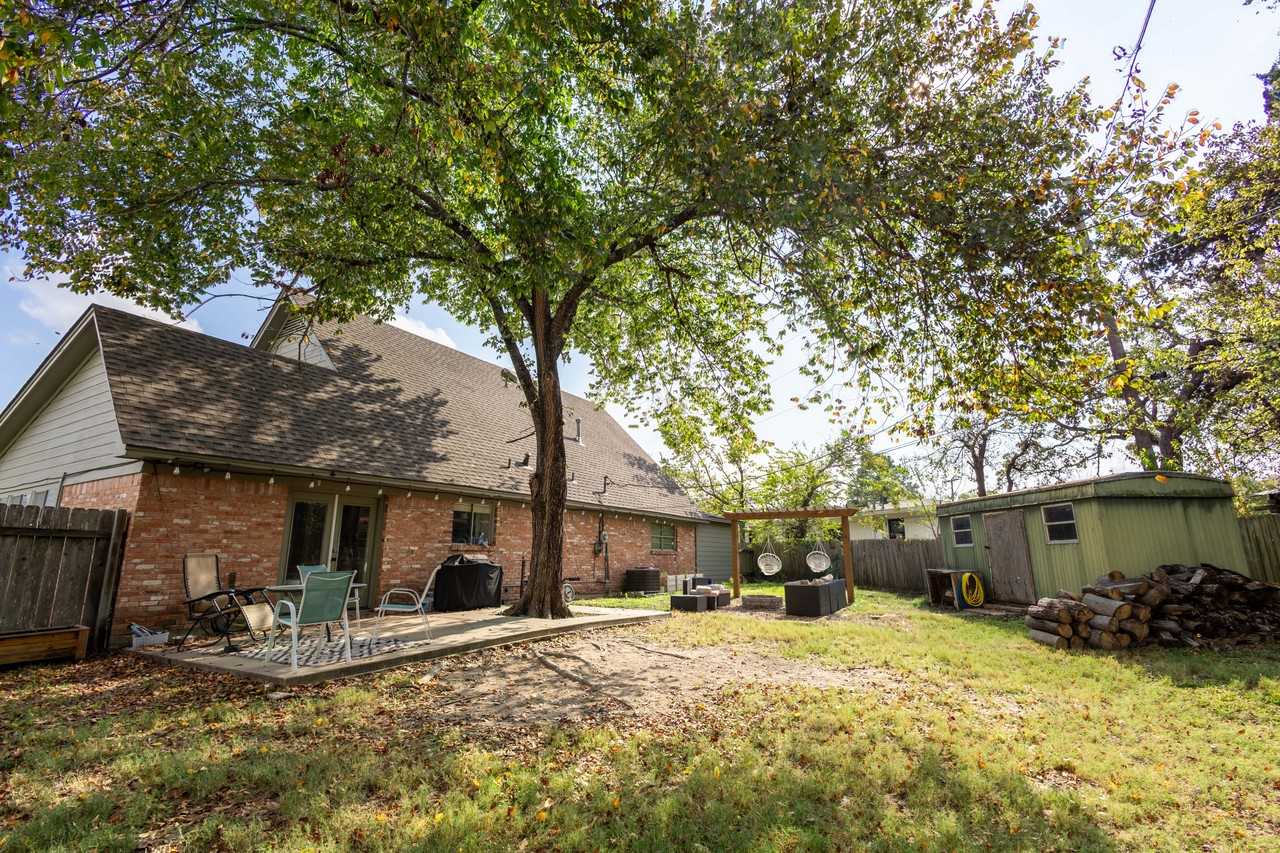 604 Avondale Avenue #NA - Photo 7 of 16