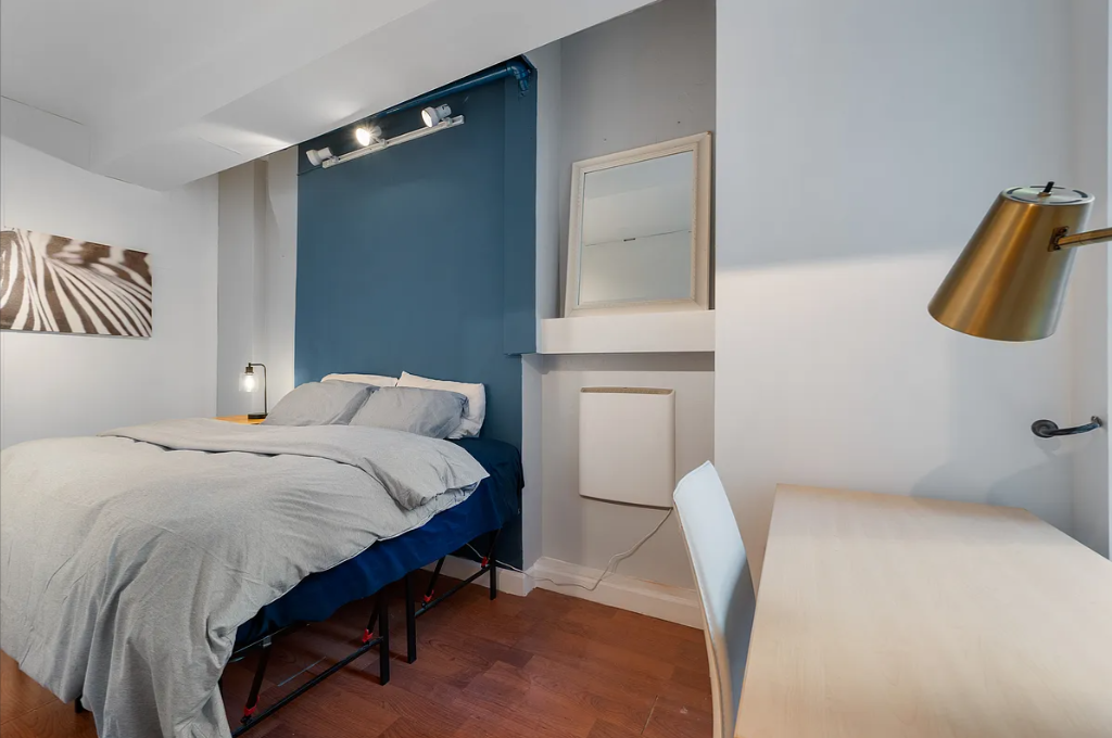 478 9th Ave #2B - Photo 4 of 17