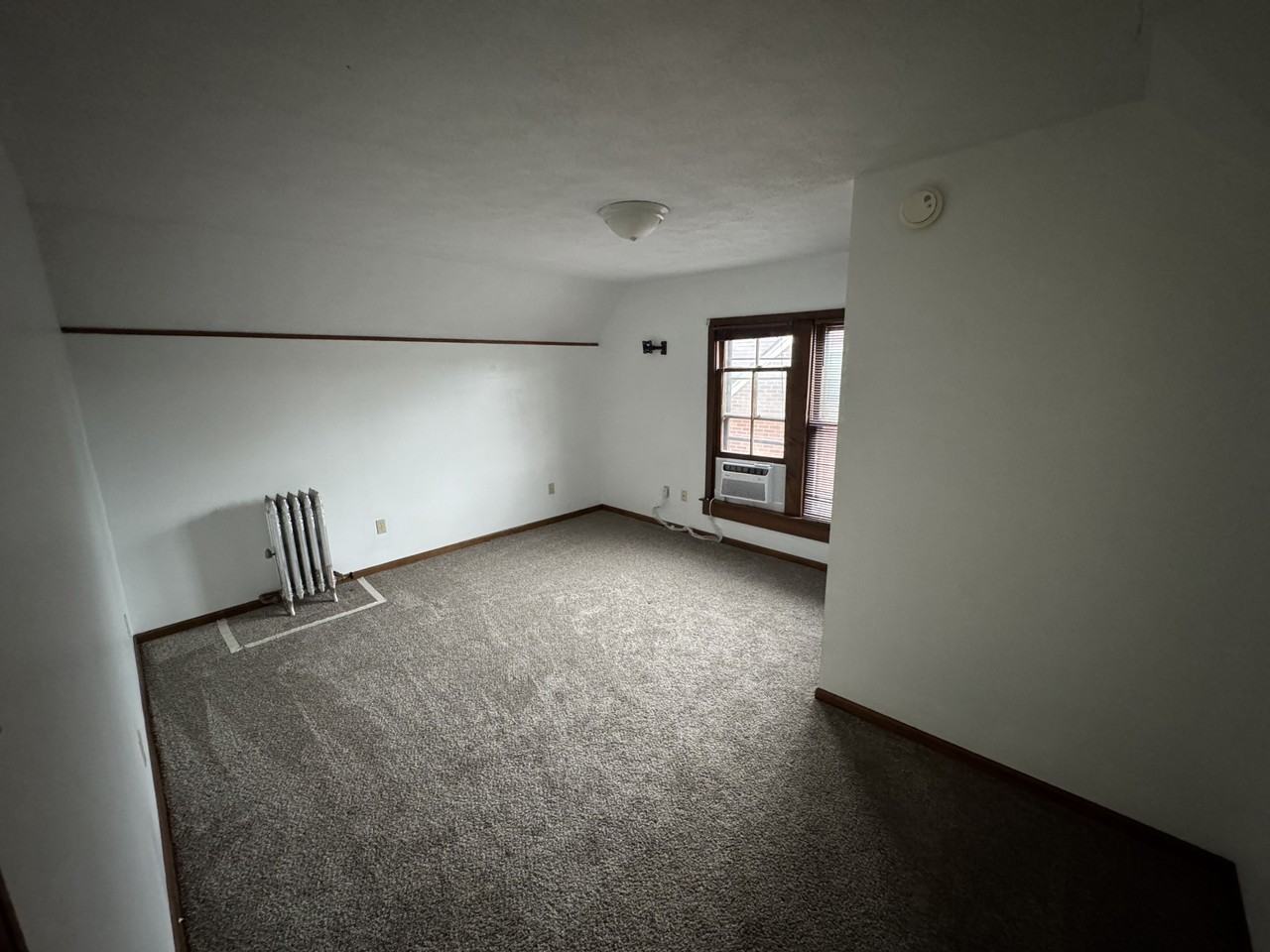 1414 Arbor Ave - Photo 7 of 10