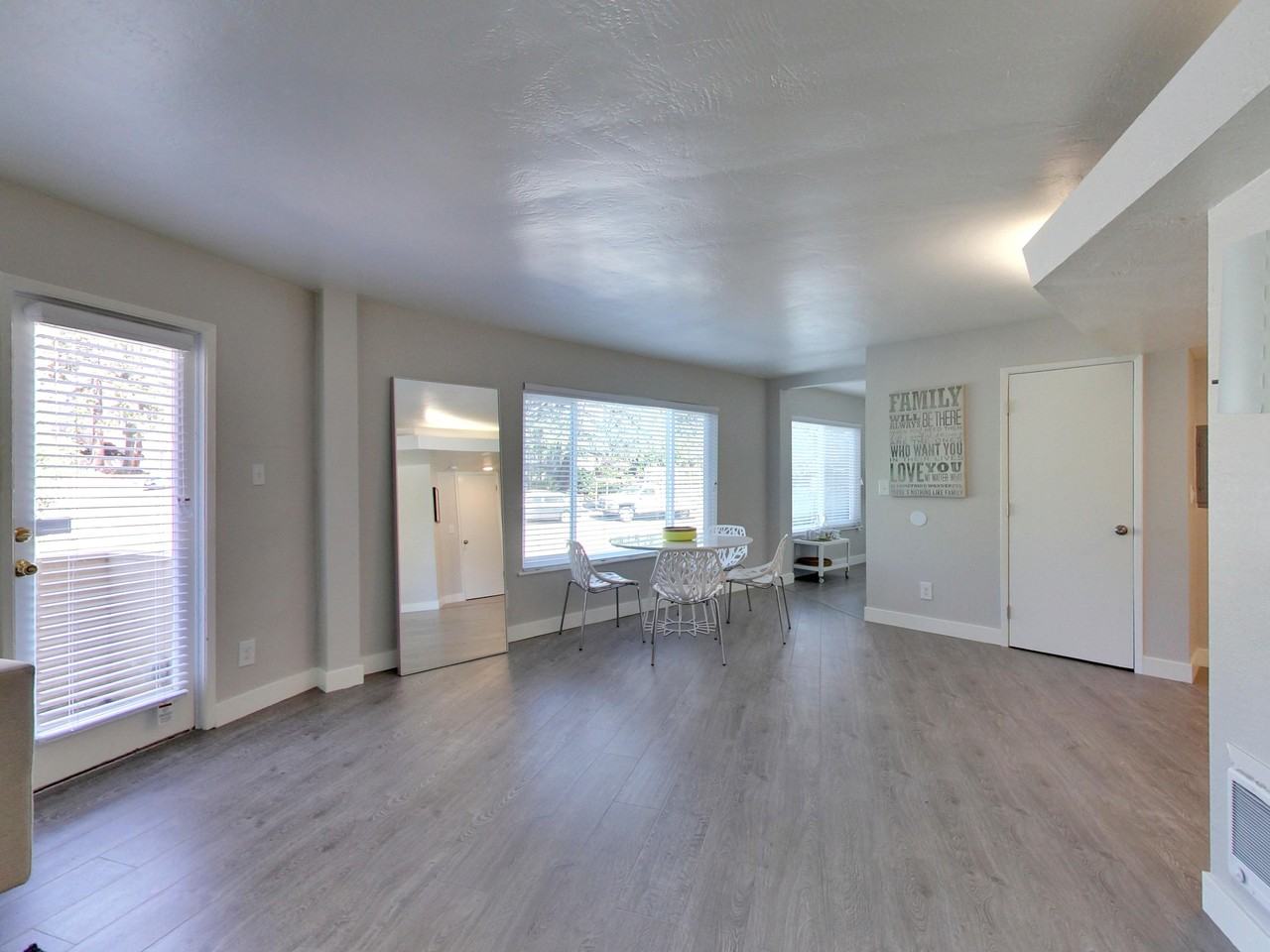 245 Lee Street - Photo 7 of 29