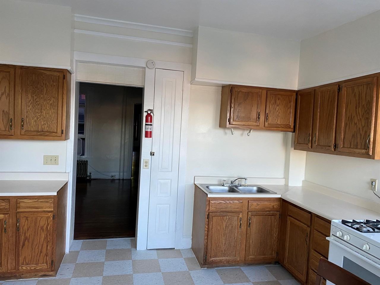 1234-36 Perkiomen Avenue Reading PA 19602 - Photo 3 of 6