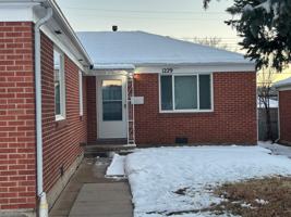 featured image of 1229 East Caramillo Street