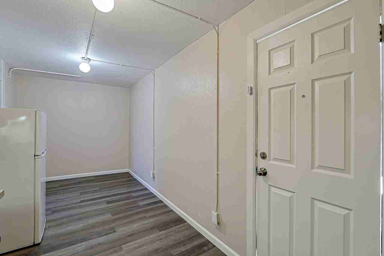 3615 Pershing Drive - Photo 6 of 12