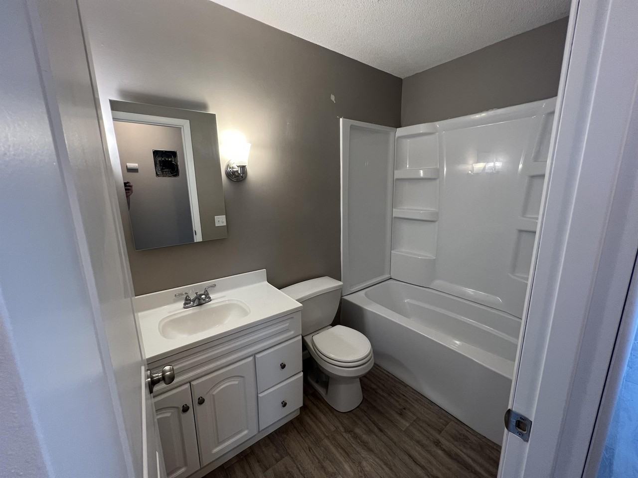 74 Birch Ave S - Photo 6 of 7