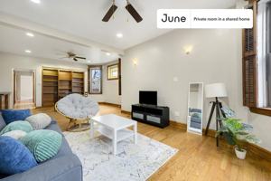 featured image of 1521 North Springfield Avenue #A