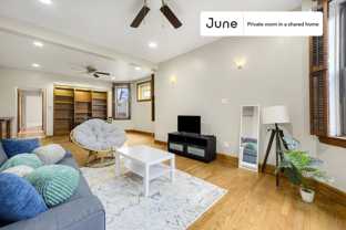 1521 North Springfield Avenue #A - Photo 1 of 1